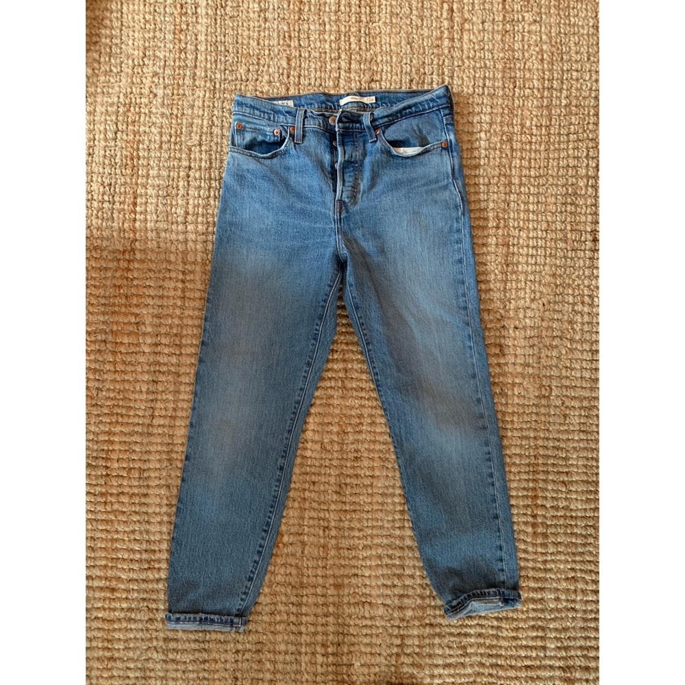 Levi’s Wedgie Fit Jeans